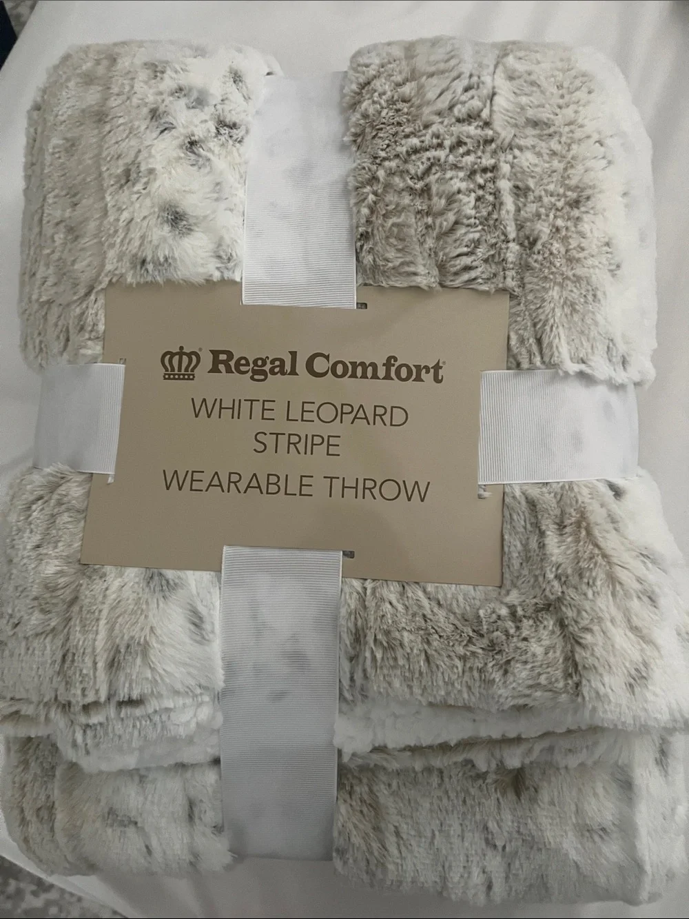 White Leopard Stripe Wearable Throw - Cream/White